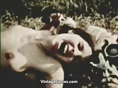 Vợ quay len massage vip trong thực tại nhà
